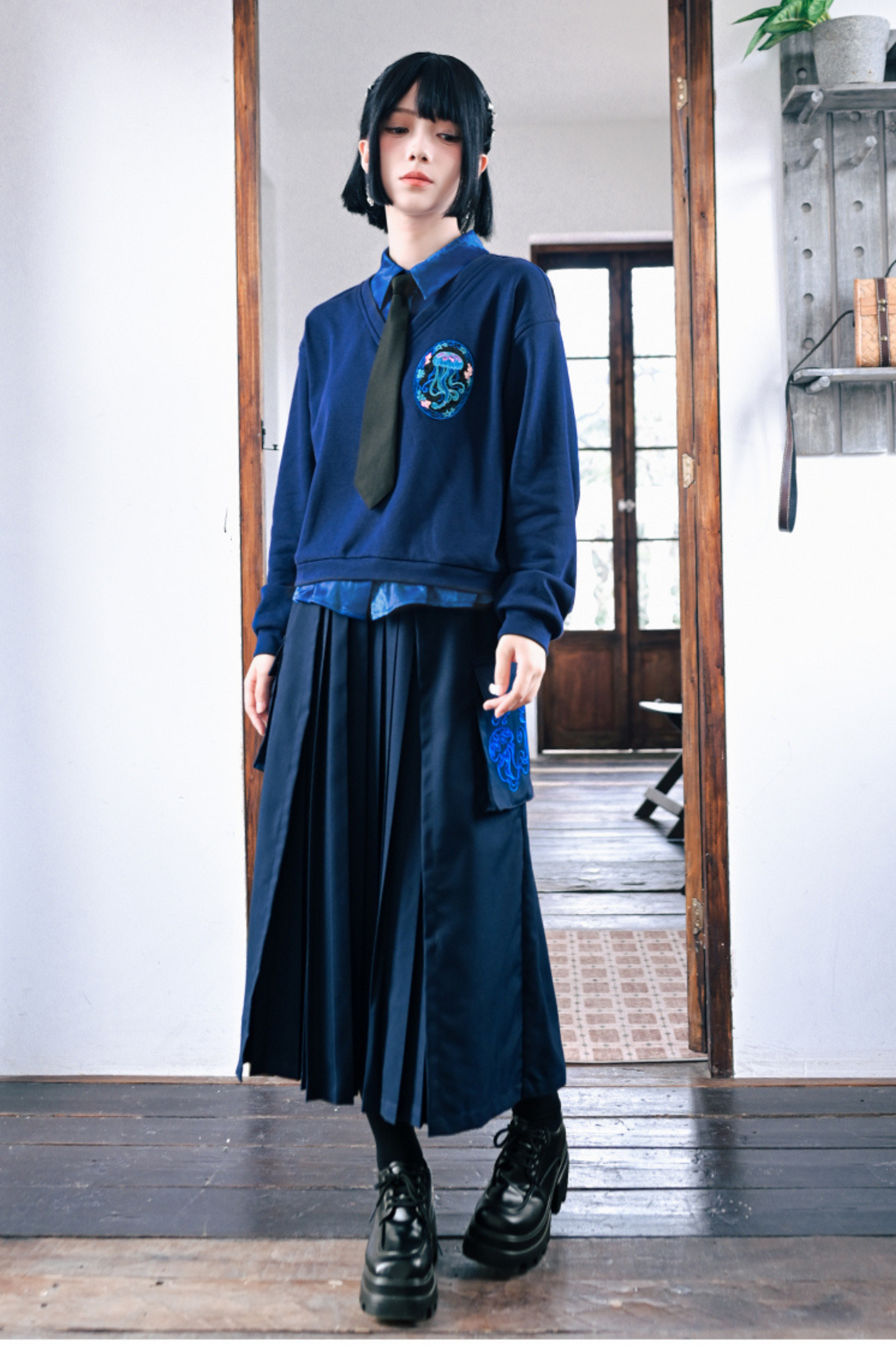 Faux Two-piece College Tops