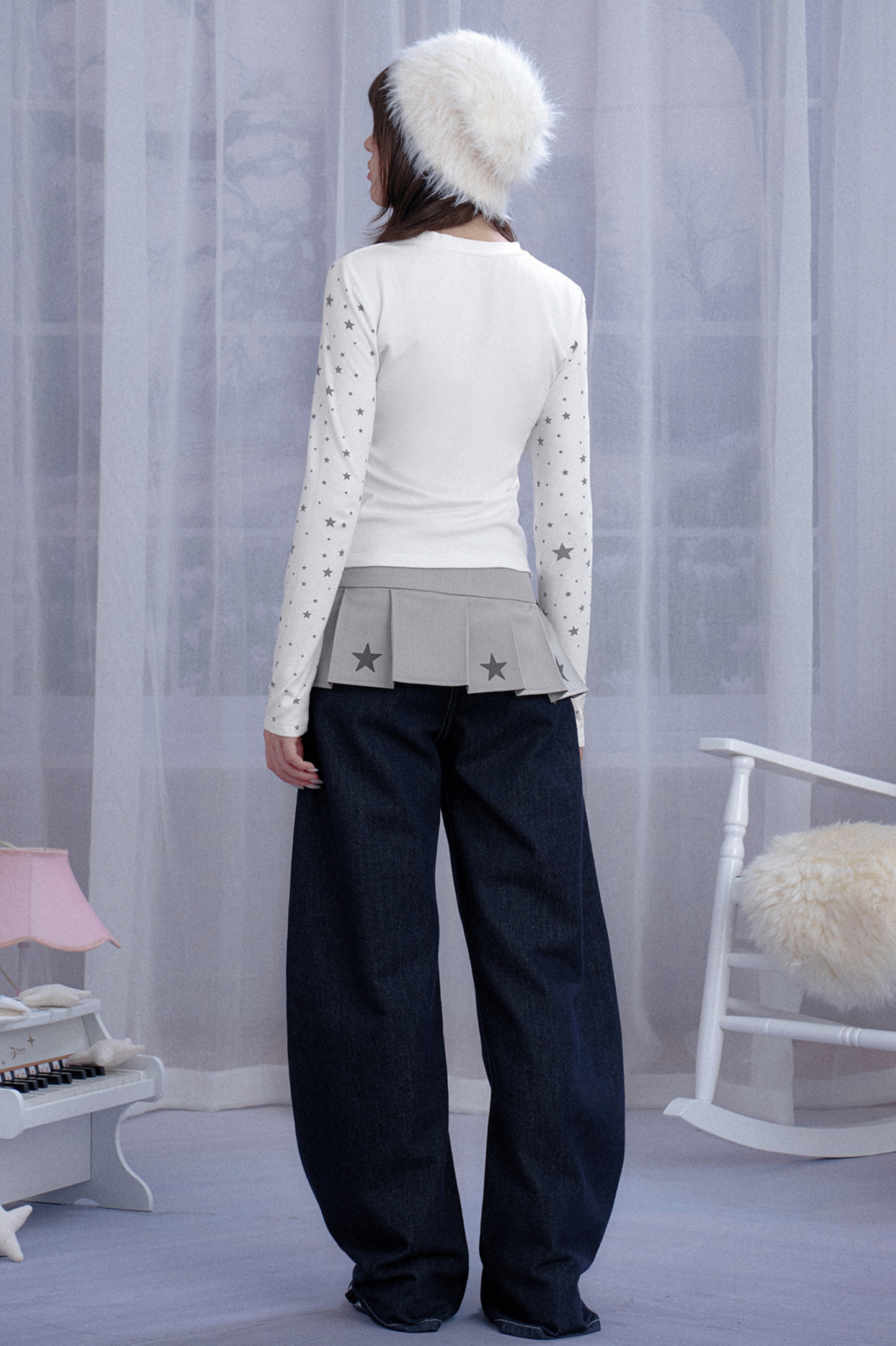 Falda de capas con cortina de estrellas