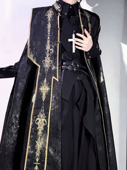[Reservierungsschluss 13. September] Schwarz-goldener Gothic-Prinzen-Cape-Mantel mit königlicher Stickerei – 2 Stoffoptionen