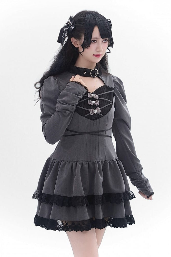 [Reservierungsschluss 28. September] Pink x Schwarz/Grau x Schwarz Gothic-Kleid mit herzförmigem Ausschnitt, Gürtelkragen, Spitzenbesatz und Schleifendetail