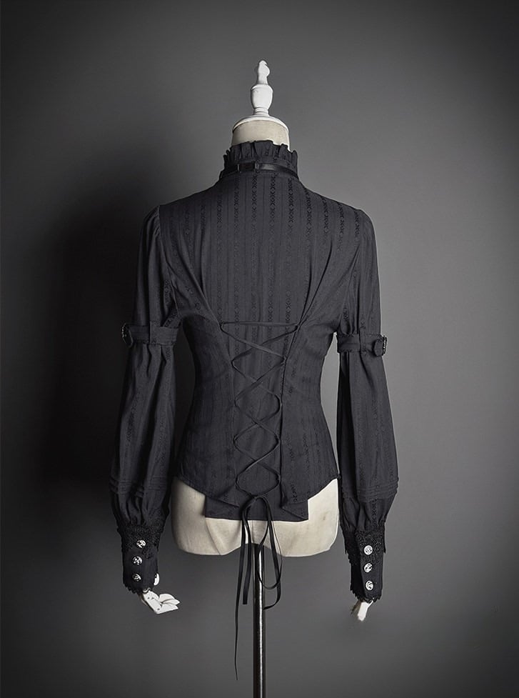 【2月23日予約締切】ドーンブレイカーゴシックフリルスタンドカラージャカードリボンシャツ