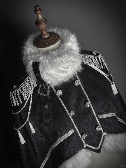 【2月23日予約締切】ドーンブレイカーゴシックミリタリーエポレットファーケープコート