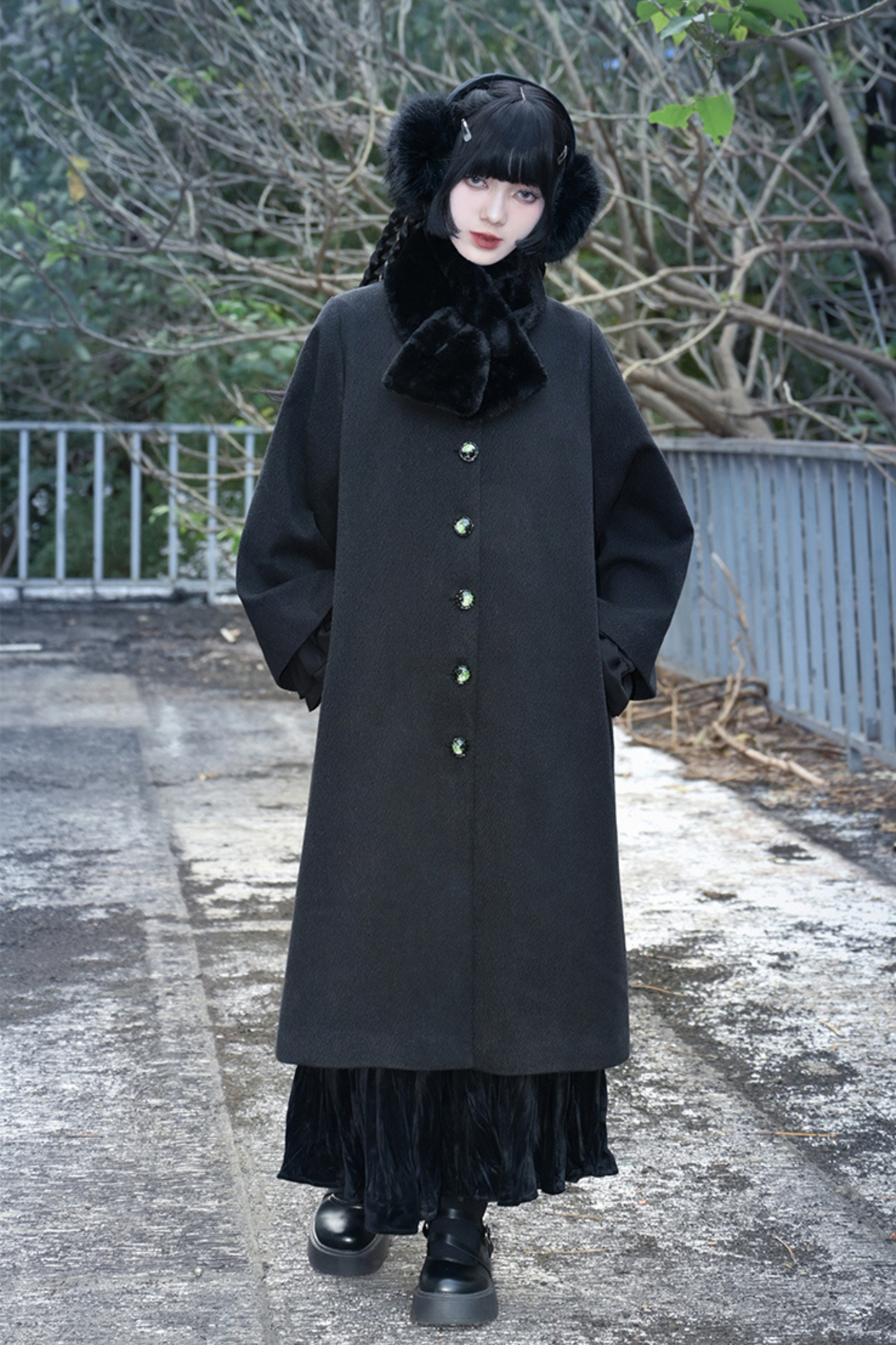 刺繍チャイナロングコート