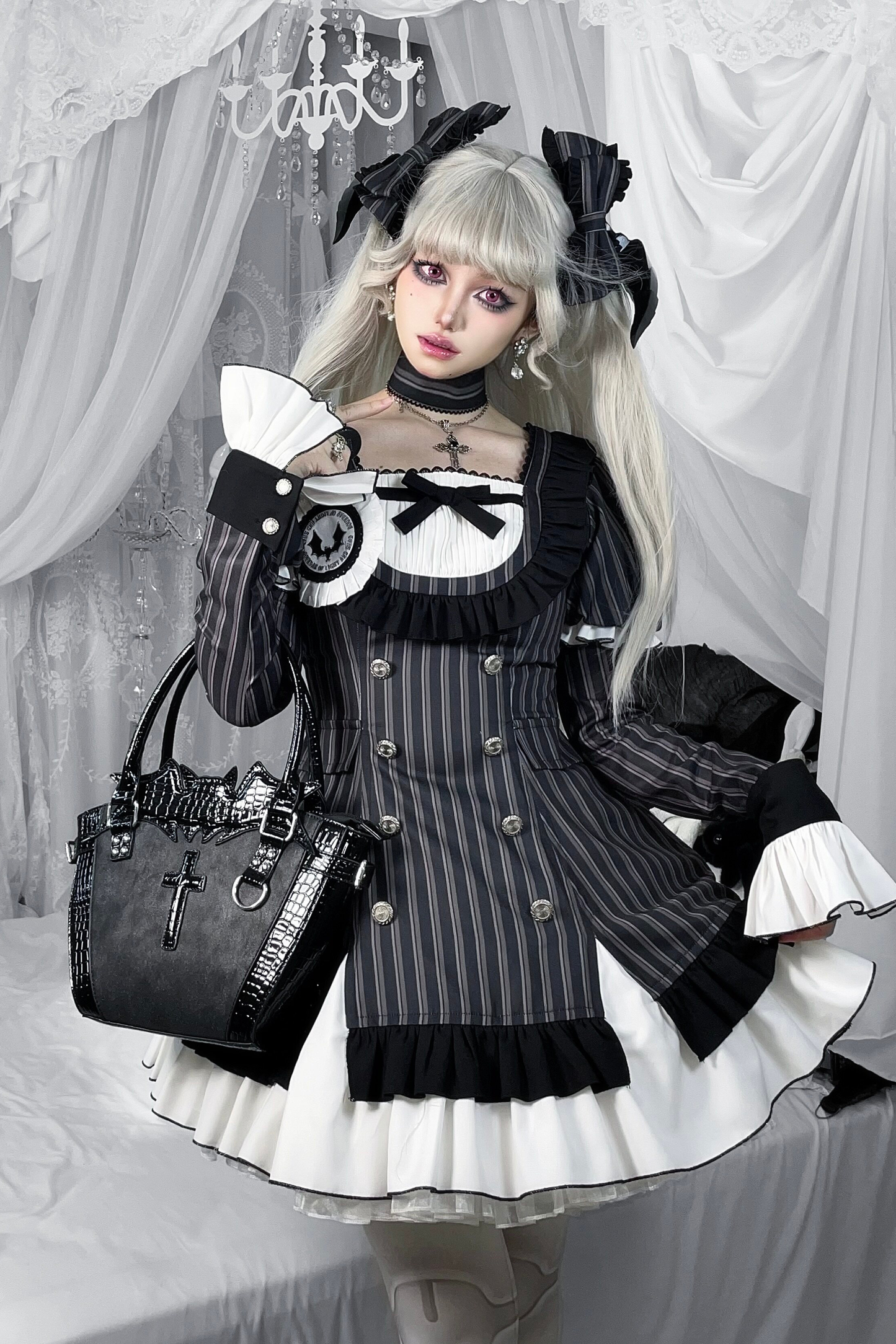 Gothic-Lolita-Streifenkleid + Stirnband + Haarklammer
