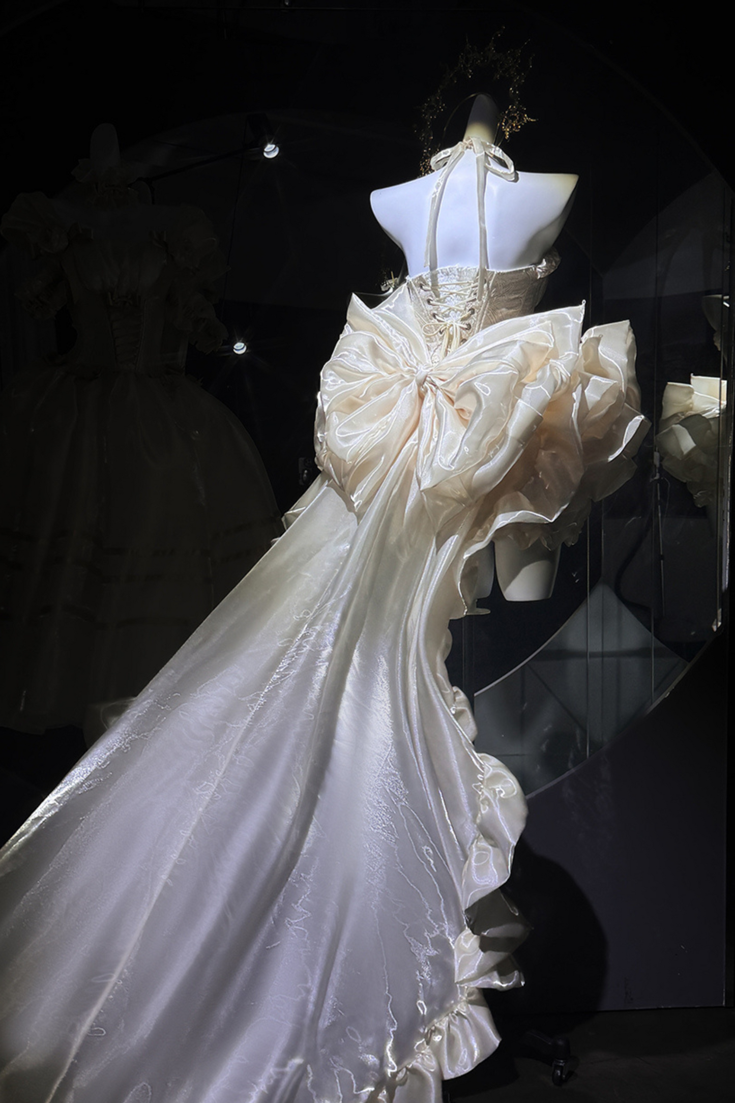 パーフェクトチューブトップ+フリルスカート+リボンテール+パニエ