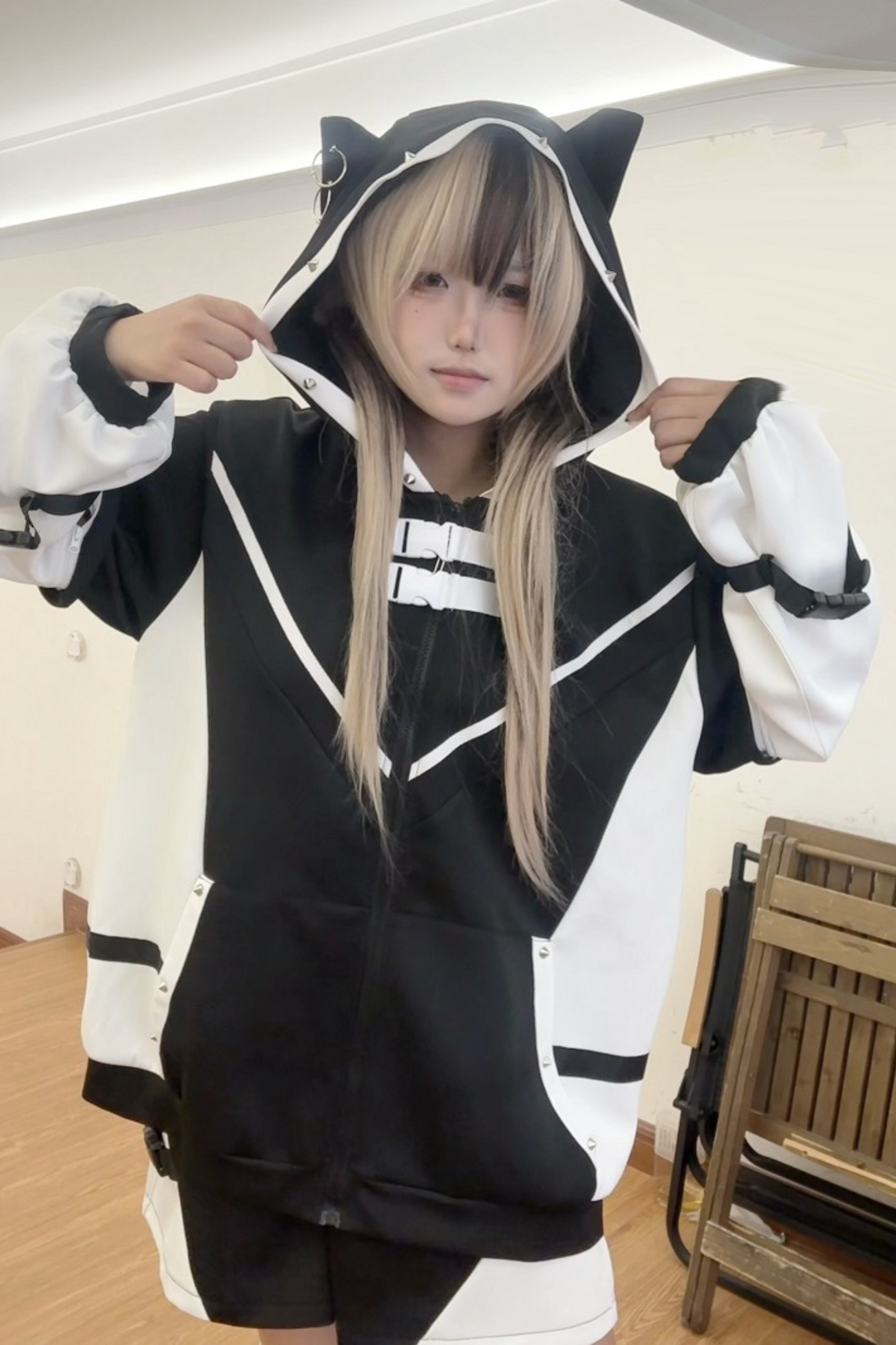 【天使界隈】サブカルチャーアクアフードトップス+ショートパンツ+レッグカバー