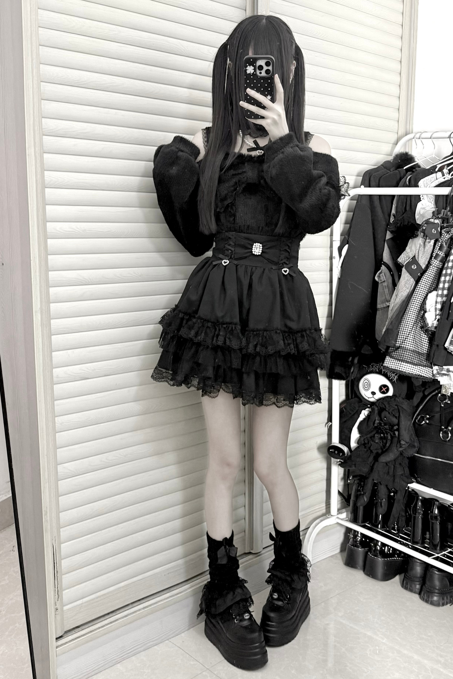 レースリボンオフショルダートップス