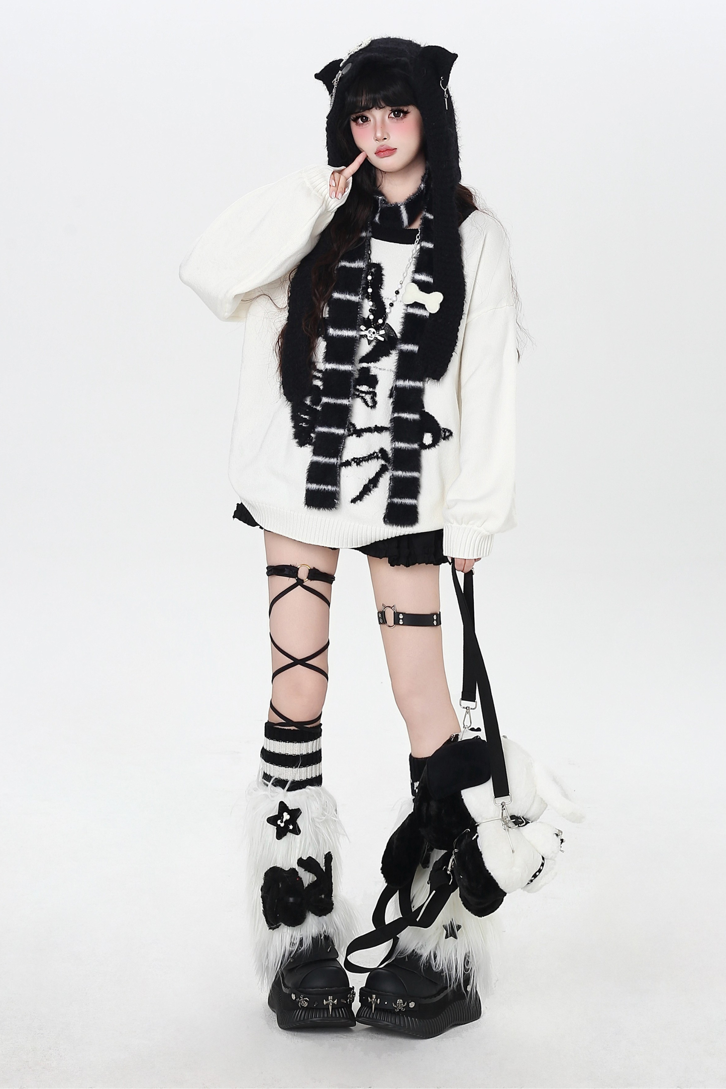 Cat Guy Cotton Loose Knit + Scarf