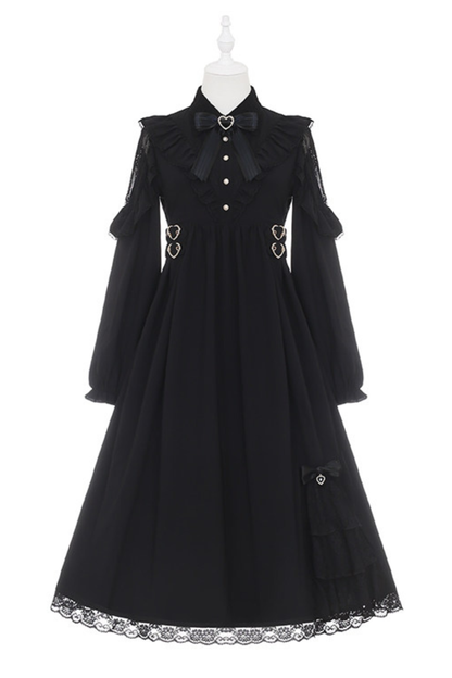 Elegantes langes dunkles schwarzes Kleid