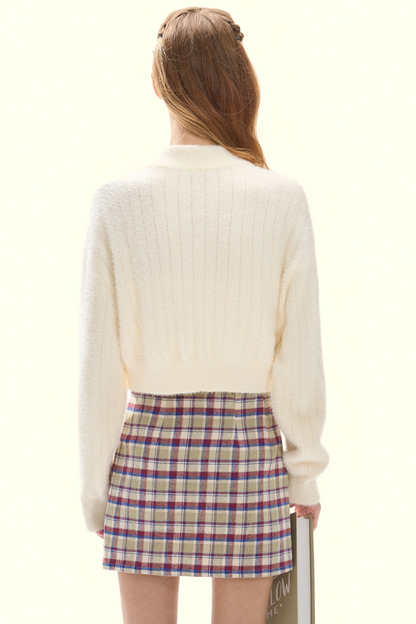 ミルキーホワイトミンクニットカーディガン+タイトスカート