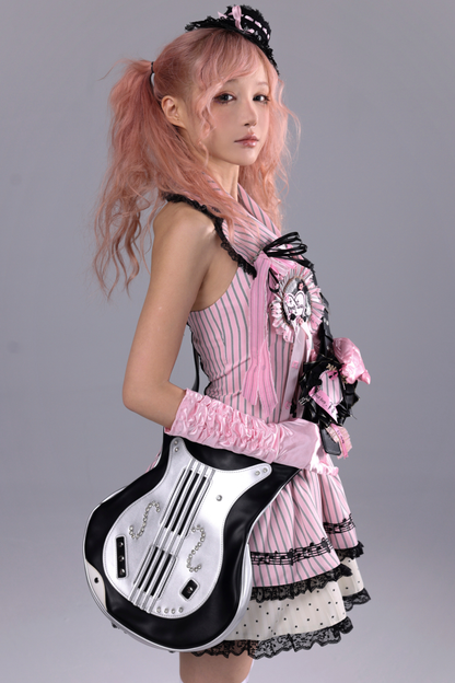 アーシーストライプドパフォーマンスドレス