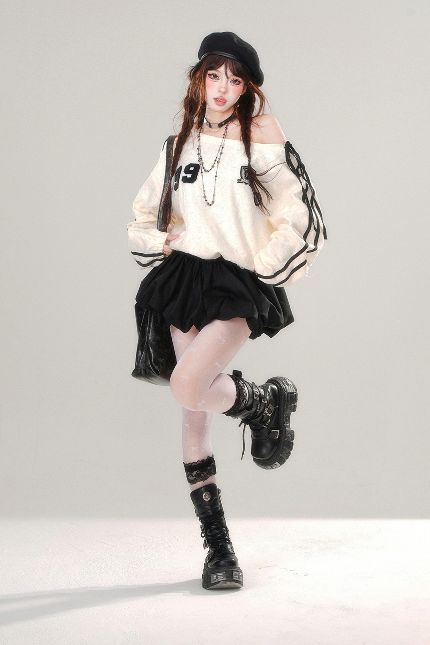 オフショルダースウェットワンピース