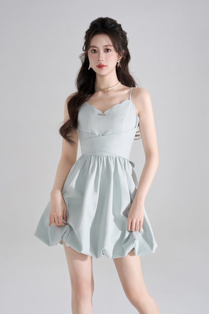 Robe dos nu bleu doux + cardigan transparent