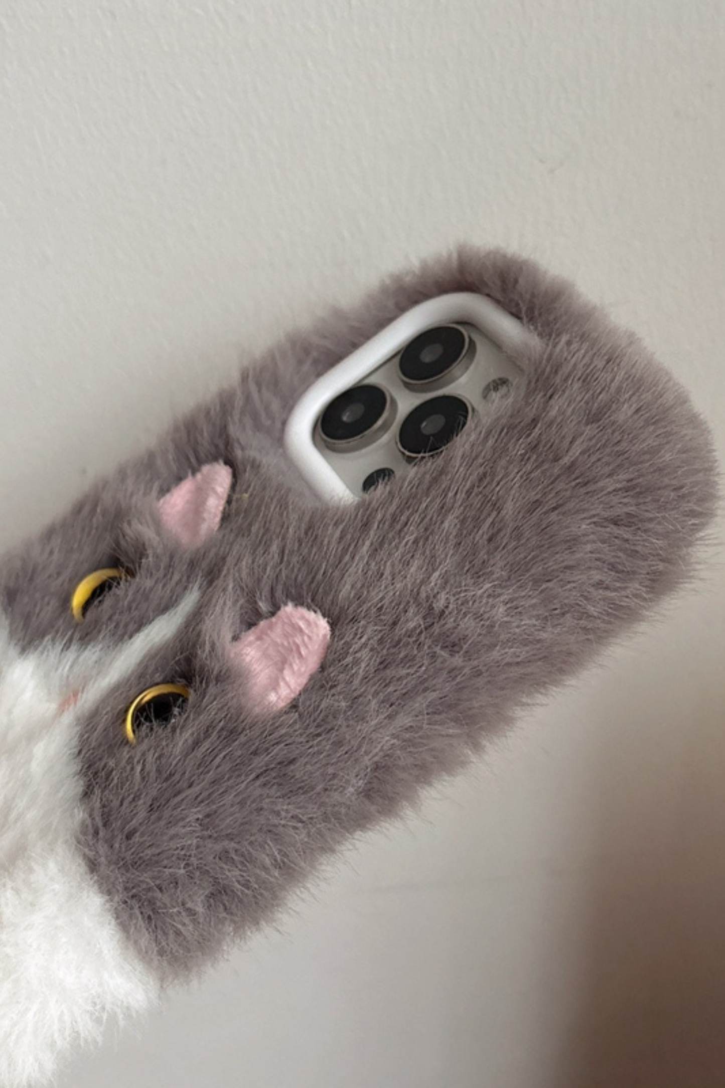 ミルキーファー子猫iPhoneケース