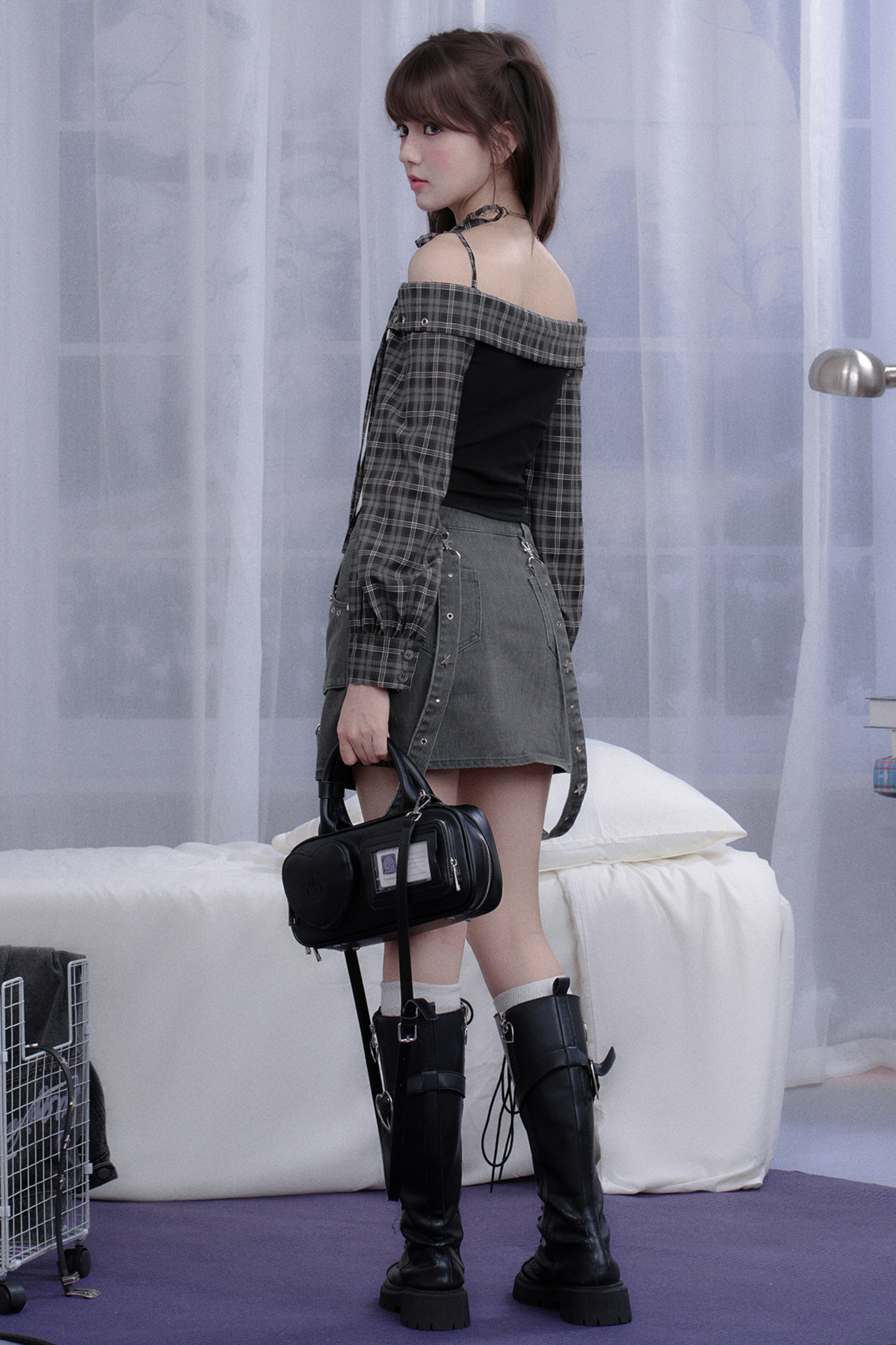 チェックオフショルダーシャツトップス