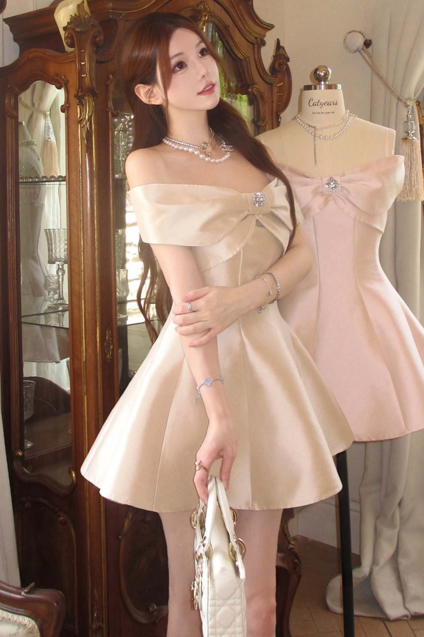 オフショルダーリボンショートフレアドレス＋ロングフレアドレス