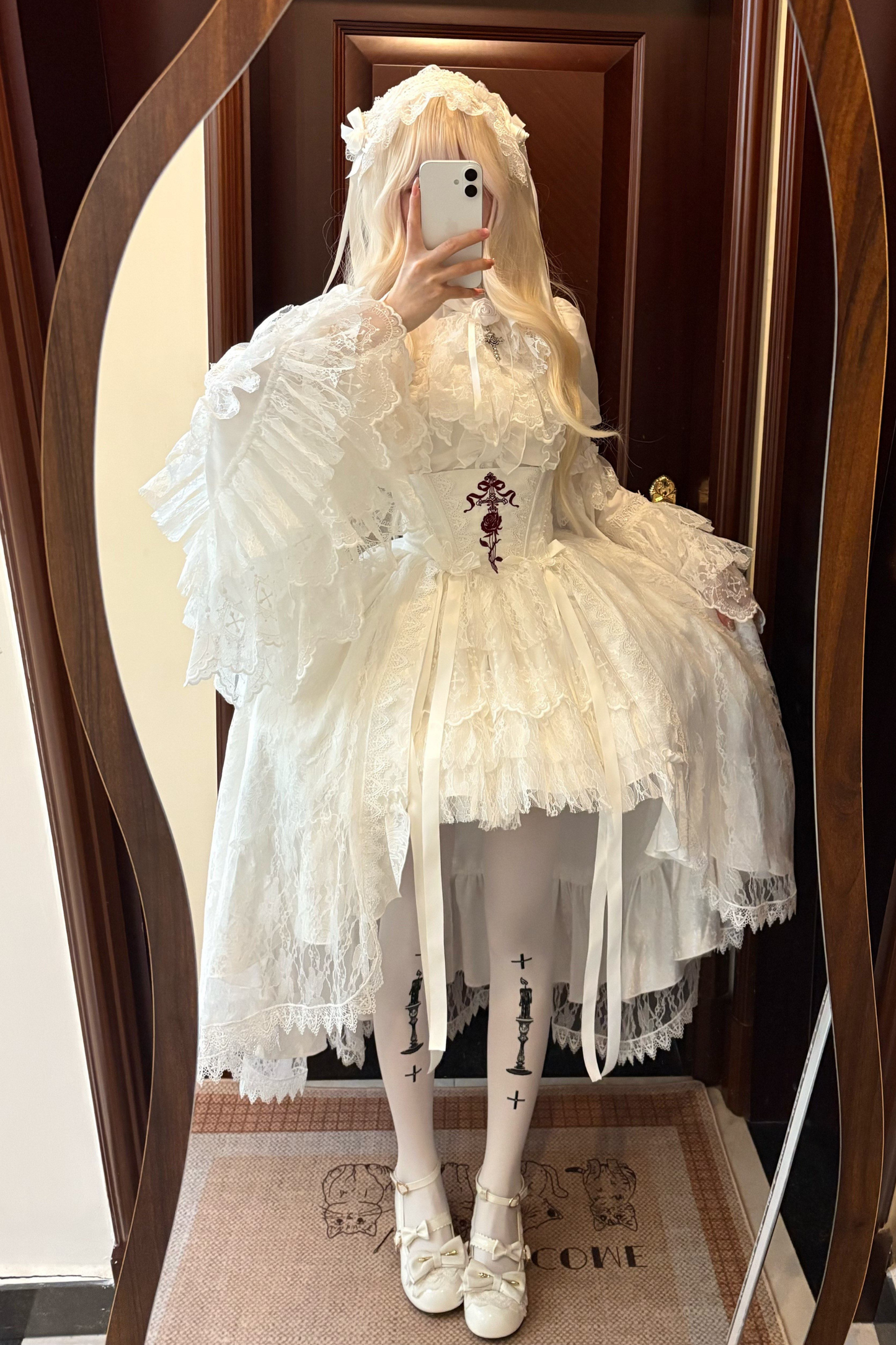 【Vorbestellung bis 18. März】 Dark Kawaii Gothic Lolita Rock + Shirt + Haarband + Hut + Ärmel