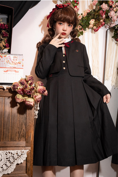 Karo-Collegejacke + Trägerrock + Hemd