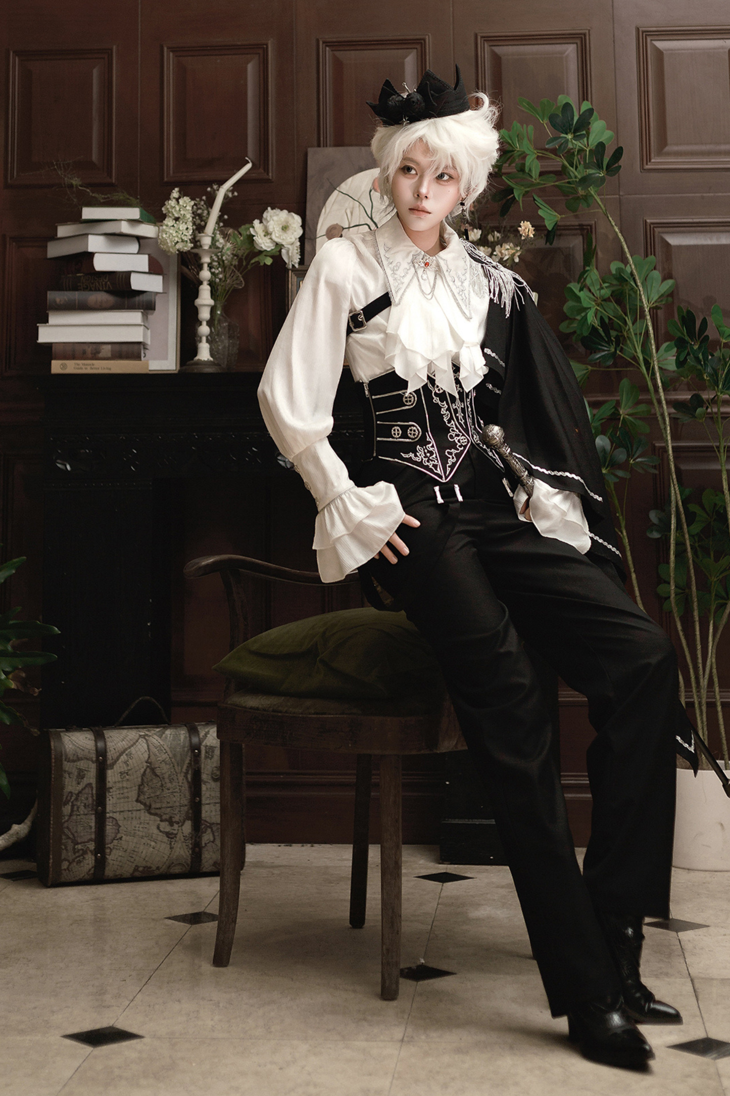 モノクロ皇子トップス+コルセット+パンツ