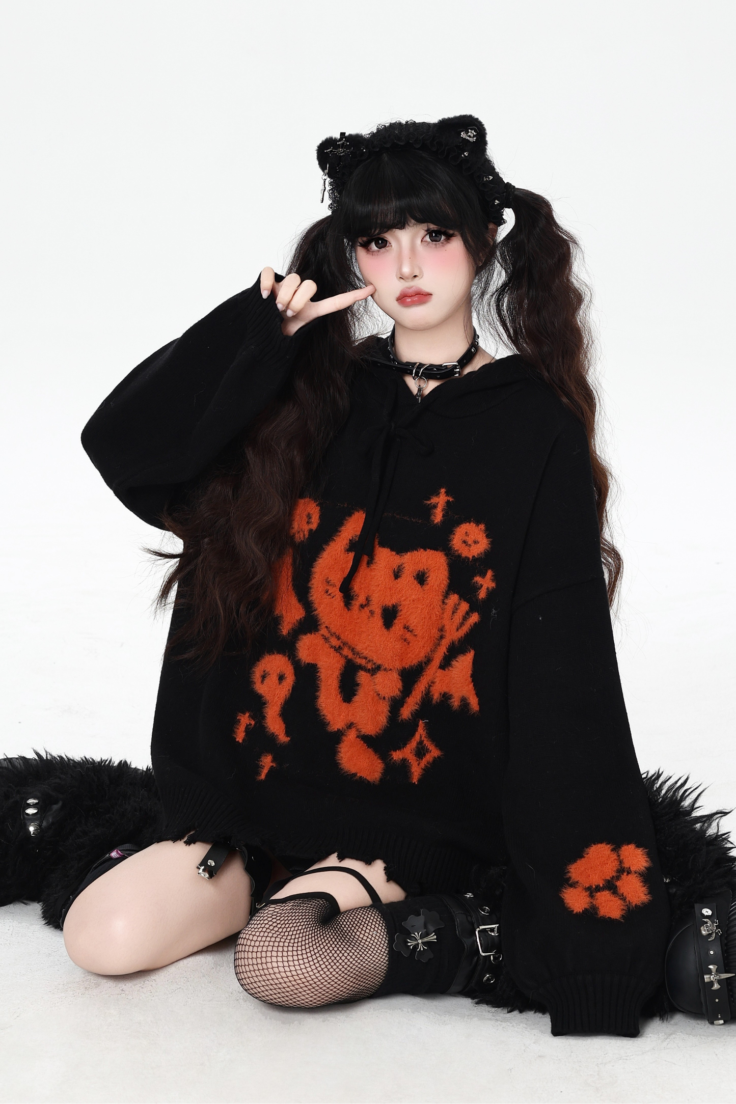 ナイトダークキャットルーズフードニット