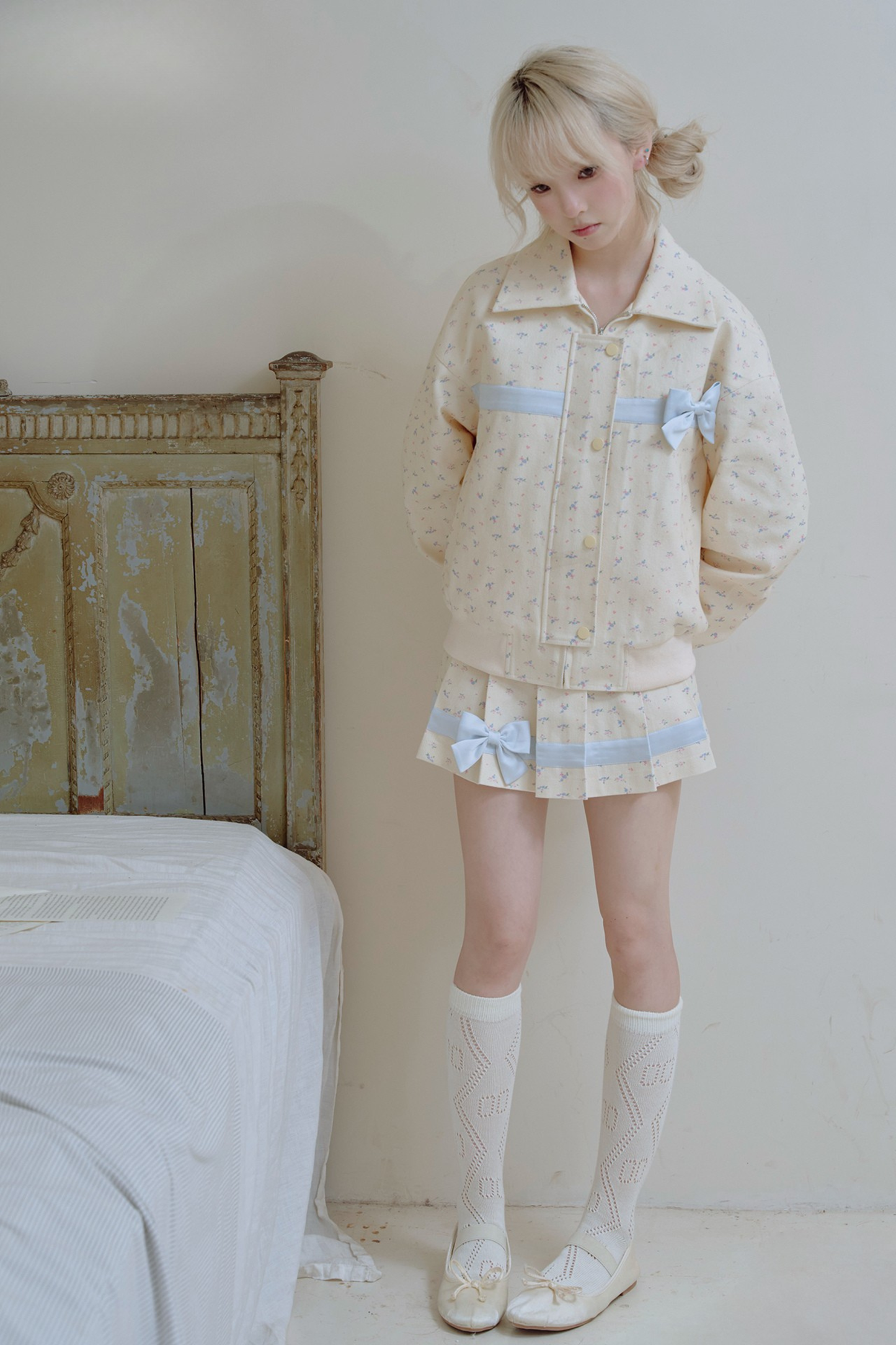 フラワーリボンジャケット＋プリーツスカート