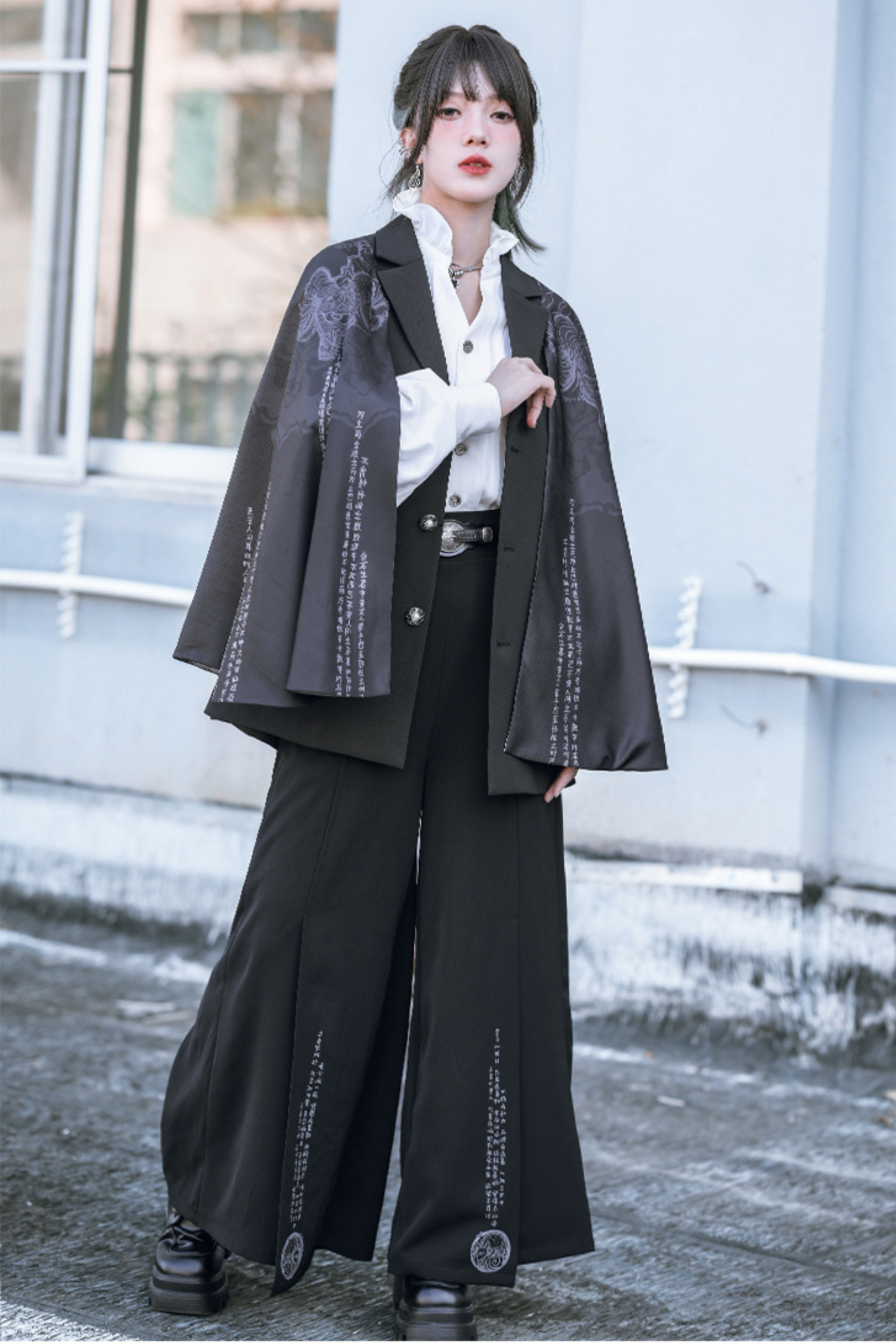 eccentric shawl jacket