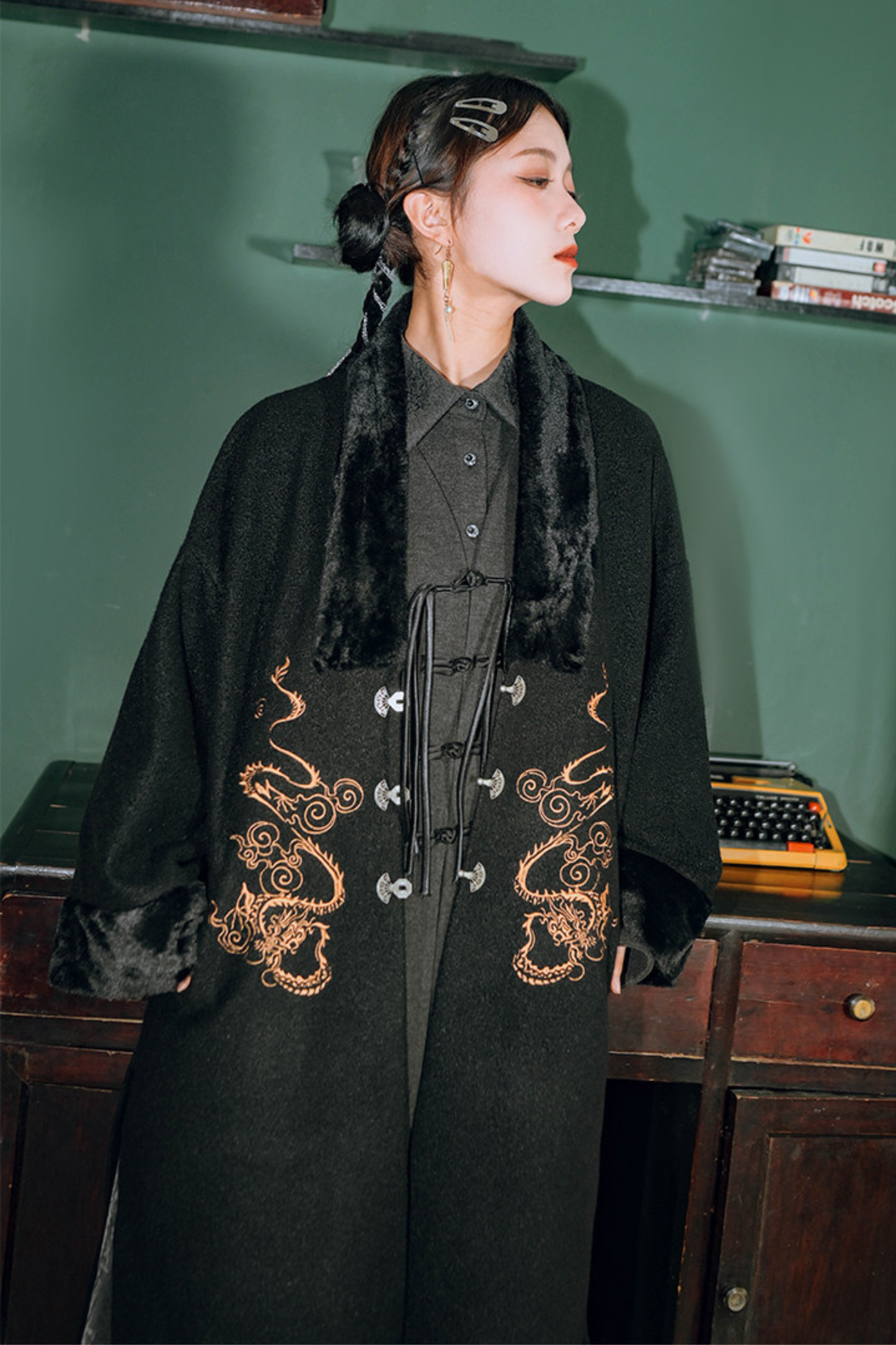 Chinese Dragon Motif Long Cardigan