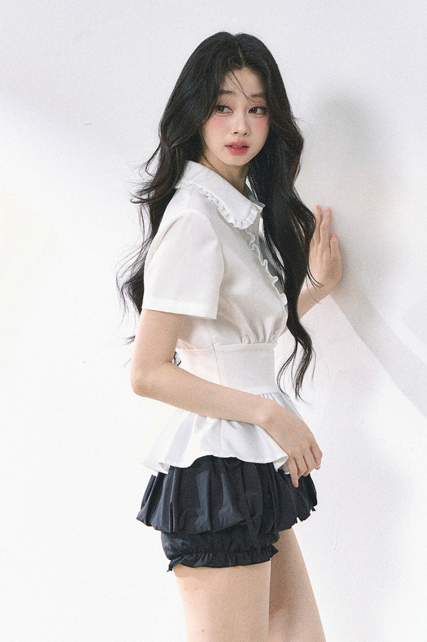 ピュアホワイトフレンチペプラムシャツ