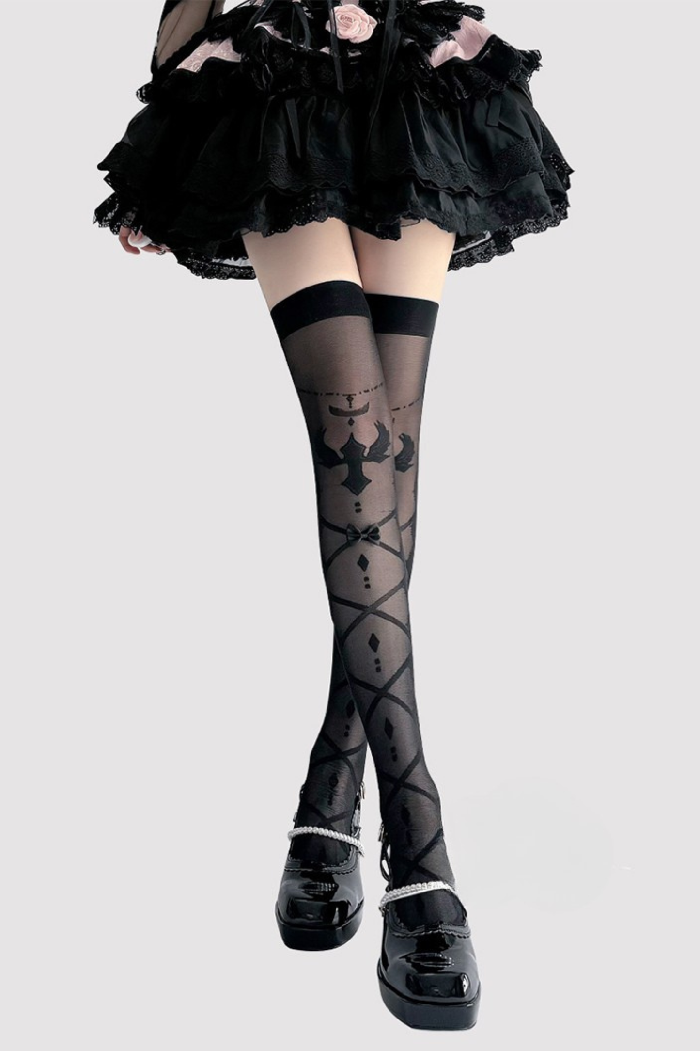 Lace-up sheer knee-high socks