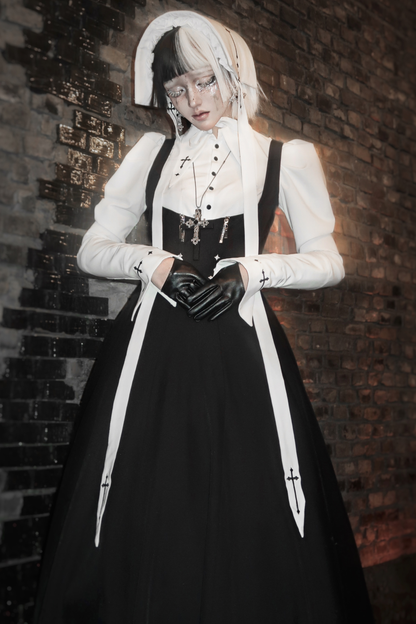 ゴスロリータスプリットブラウス+サスペンダースカート