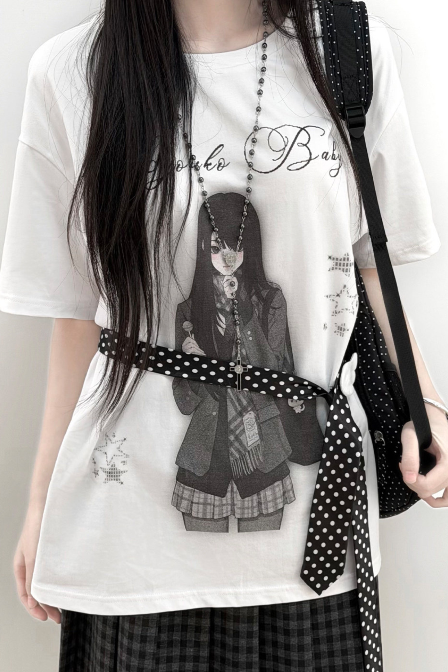 스쿨 걸 일러스트 루즈 탑 + 스커트