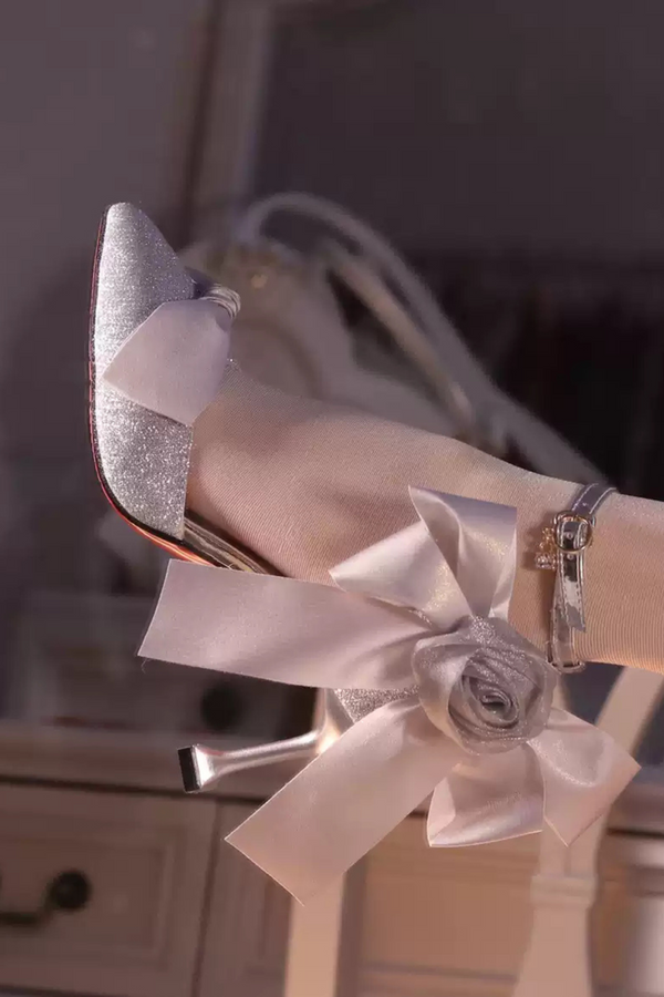 Roses élégantes, maîtres de la lumière 