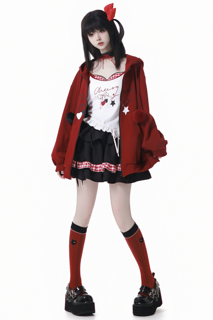 チェリーウィンドフードパーカー+キャミソール+スカート