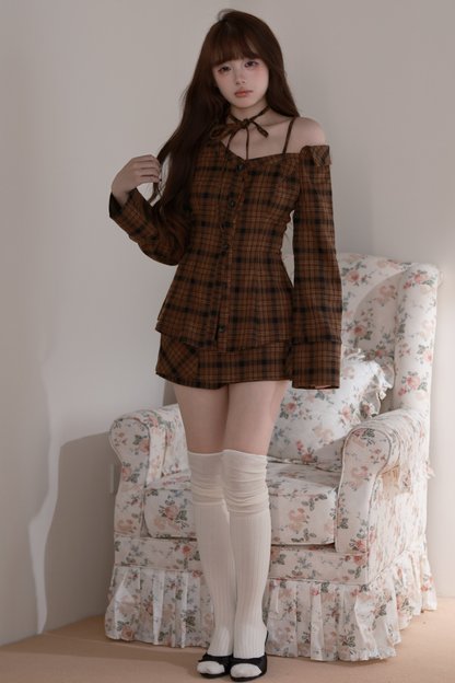 Karo-Oberteil mit schulterfreiem Ausschnitt + Kurze Hose