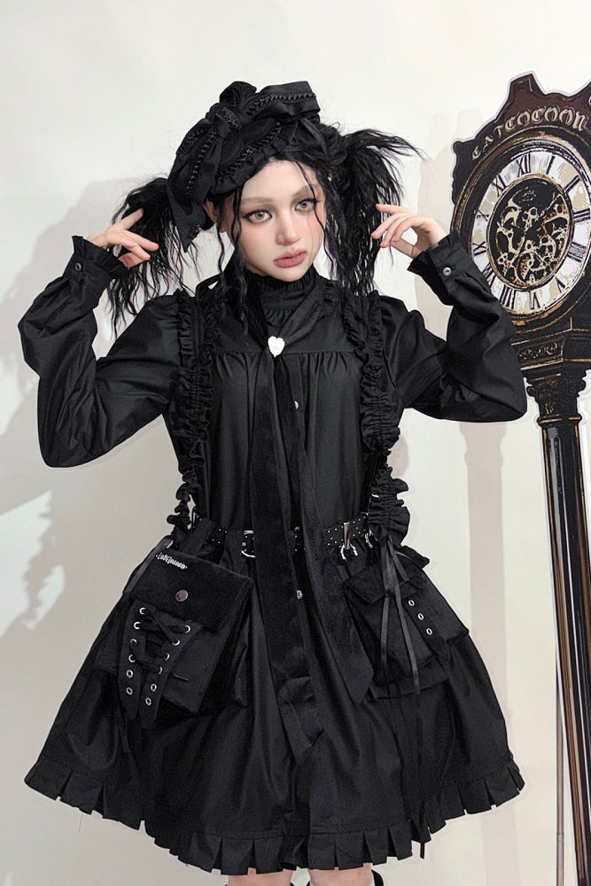 【11月6日予約締切】White/Black Gothic Lolita Drawstring Frill Strap Doll Dress