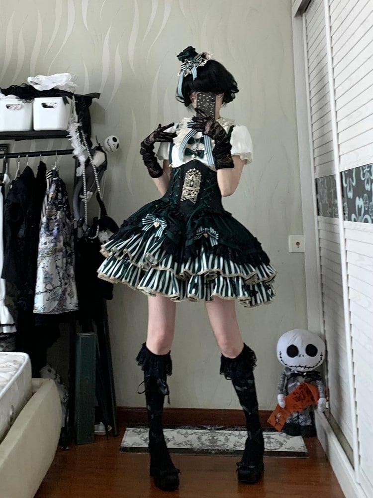 [Pre-order Deadline: May 20] Magical Girl Lolita Elegant Lace Puff Sleeve Shirt + Black x Green Ribbon Corset Tiered Dress + Mini Hat