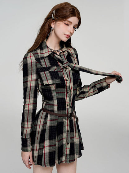 Spicy Red Check Neckline Pleated Contrast Dress