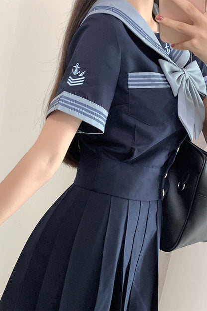 JKシリーズセーラー服+プリーツスカート