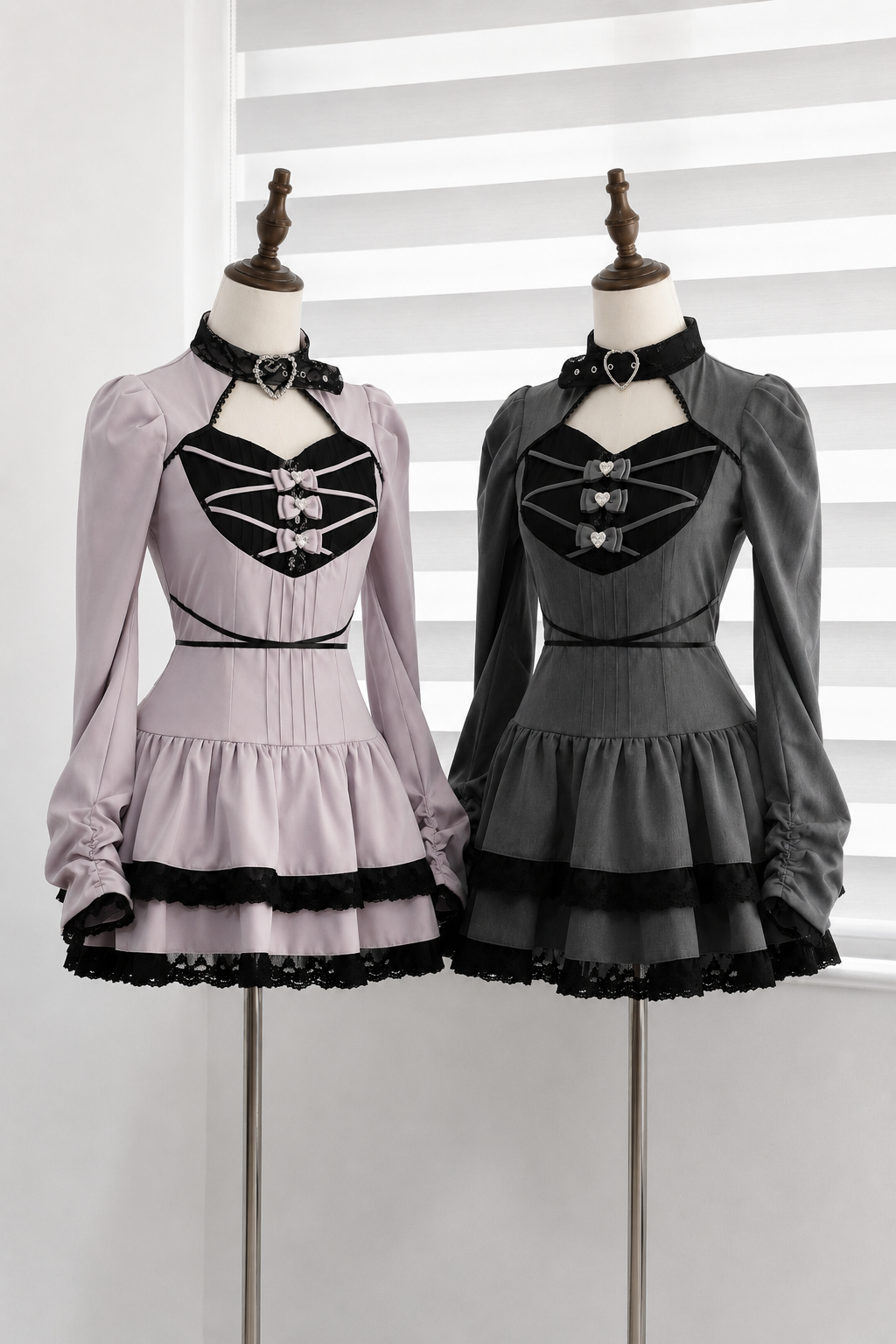 [Reservierungsschluss 28. September] Pink x Schwarz/Grau x Schwarz Gothic-Kleid mit herzförmigem Ausschnitt, Gürtelkragen, Spitzenbesatz und Schleifendetail