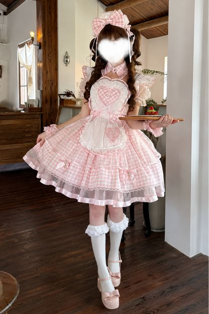 [Vorbestellschluss: 13. Juni] Rosa Vichy-Karo-Schürzenkleid mit freien Schultern, Puffärmeln und Schleife (mit Kragen-Choker) + Haarreif + Handgelenkmanschetten
