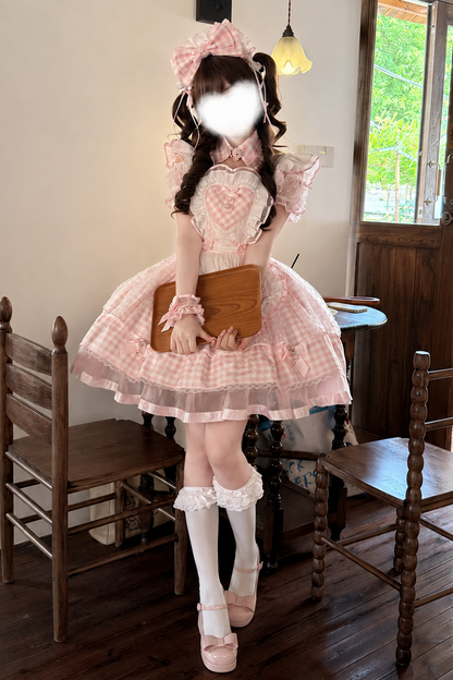 [Vorbestellschluss: 13. Juni] Rosa Vichy-Karo-Schürzenkleid mit freien Schultern, Puffärmeln und Schleife (mit Kragen-Choker) + Haarreif + Handgelenkmanschetten