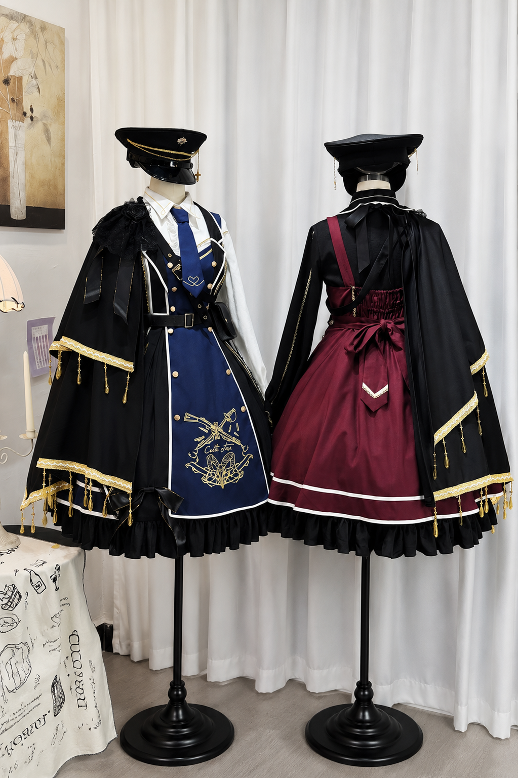 【6月28日予約締切】ダークプリンスロリータブラックワンショルダーケープ＋ゴールドチェーンミリタリーハット