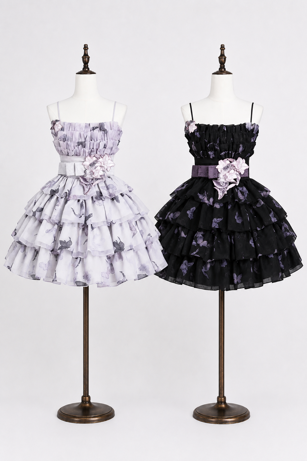 [Scadenza prenotazione 98] Mini abito dolce Lolita a balze con ricamo di gigli, fiocco e farfalla Black x Purple / White x Purple