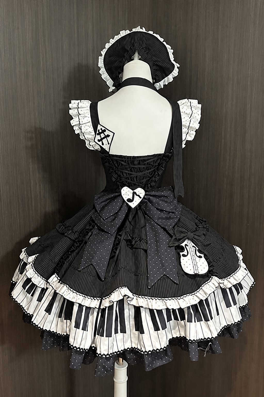 [Reservierungsschluss 15. August] Klassisches Piano-Lolita-JSK mit Rüschenträgern, Notenschleifen-Schürzenkleid-Set + Komplettset