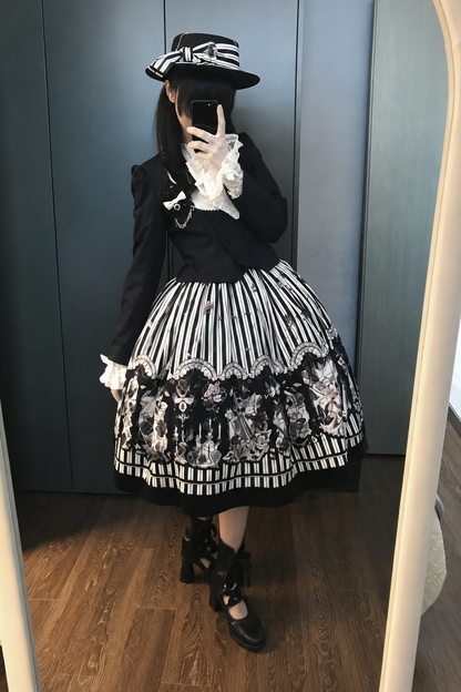 【10月3日予約締切】Black White Striped Gothic Rose Print Skirt(Short/Long)