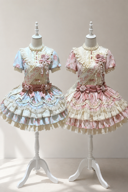 [Reservierungsschluss 7. September] Pink-blaues süßes Lolita-Stufenkleid mit romantischem Rosenprint