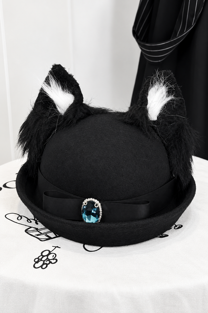 [Pre-order Deadline: September 28] Black Cat Ear Jewel Hat + Black and White Plush Cat Claw Paw Gloves