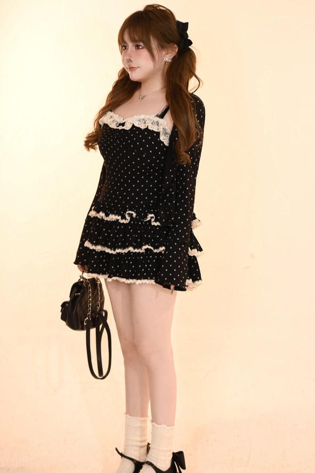 [Reservation product] Sweet dot camisole + cardigan + frilled skirt