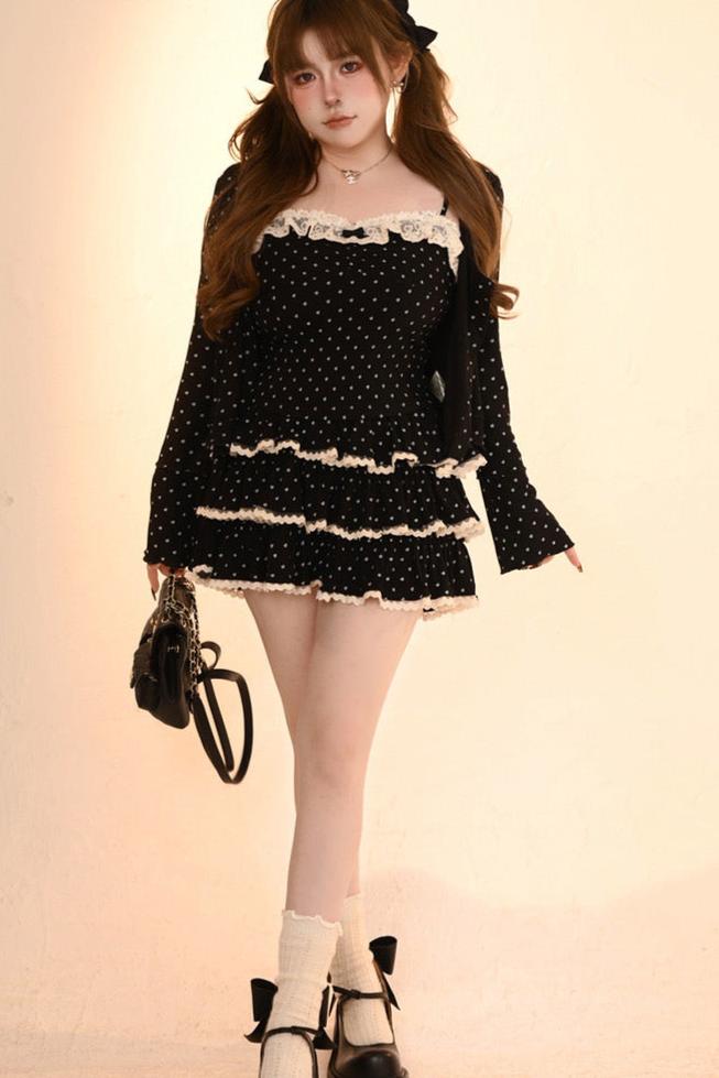 [Reservation product] Sweet dot camisole + cardigan + frilled skirt