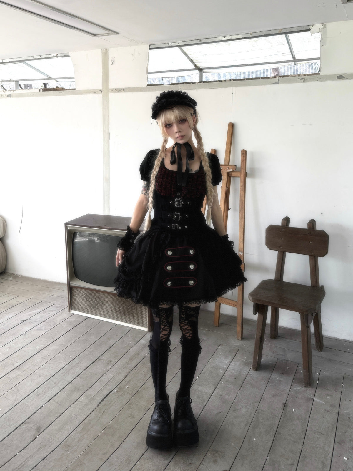 Original from Jiuyu Market: Black and Red Plaid Puff-Sleeve Knit Top with Military-Style Mesh Cake Skirt Set